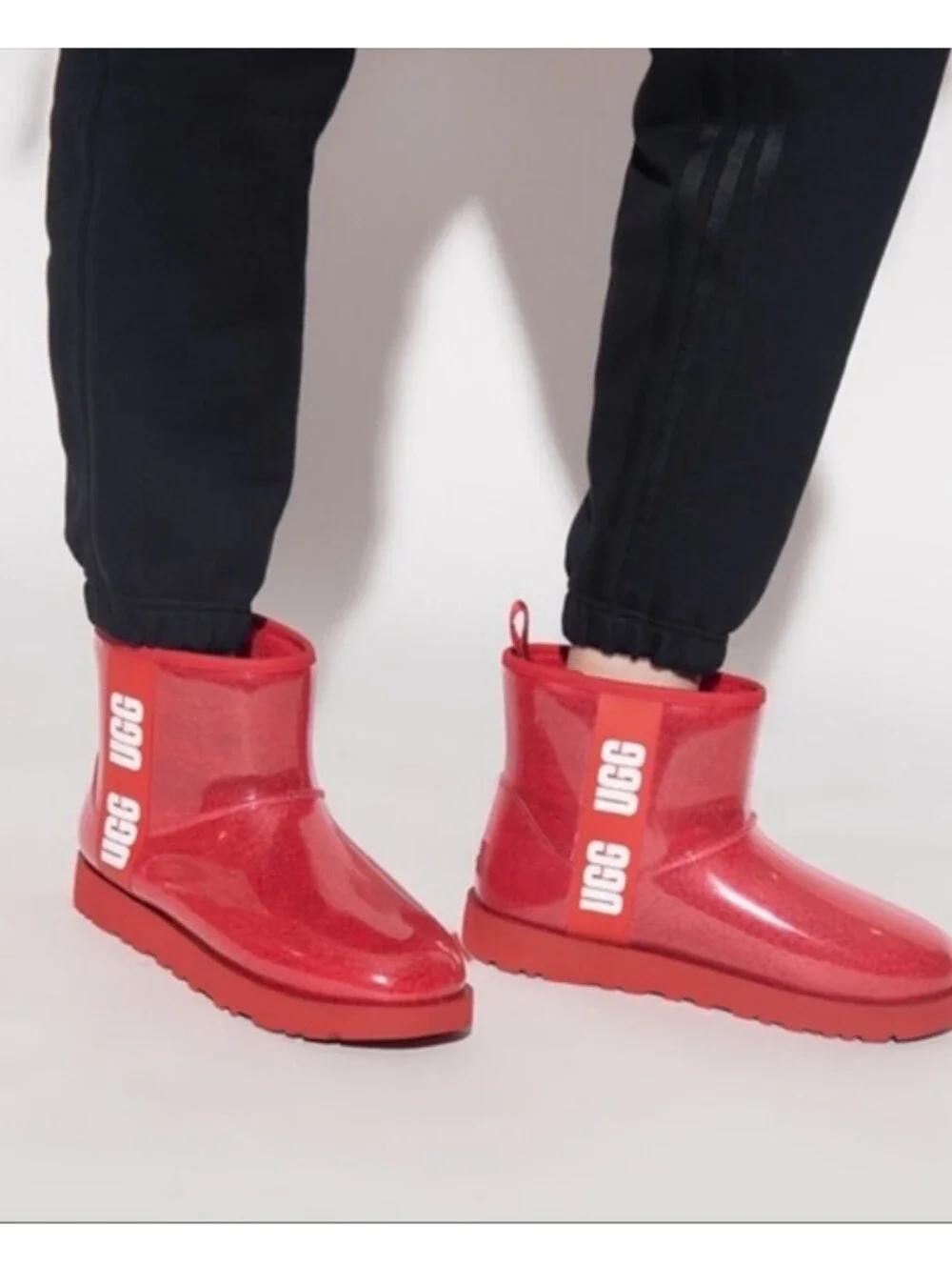 UGG Women's Classic Clear Mini Boots in Red Samba Size 6